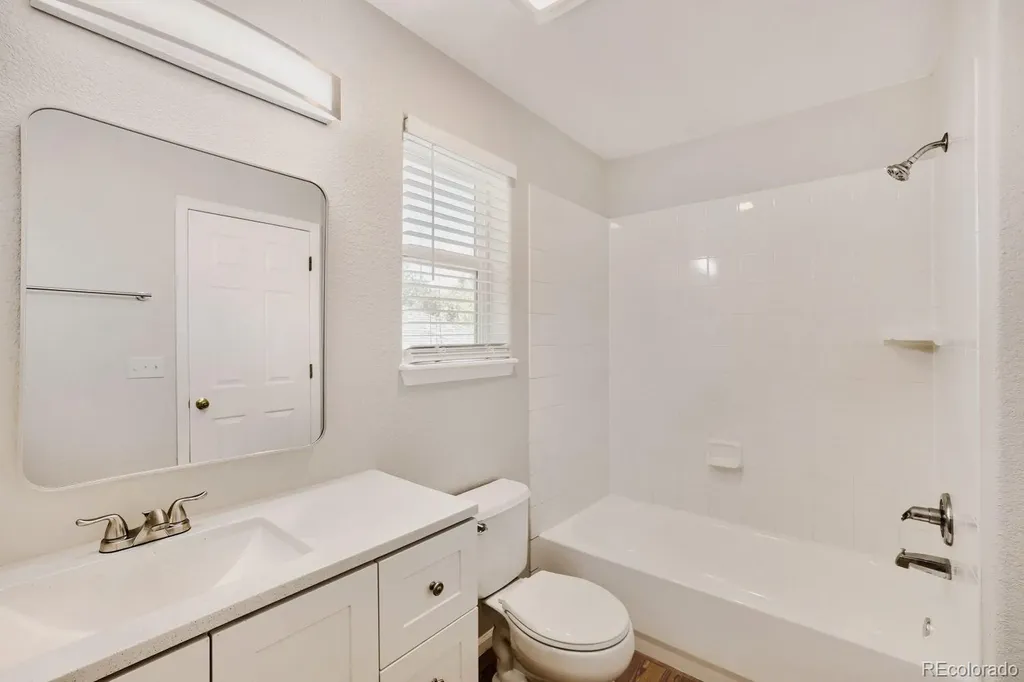 2493 Eaton Street Edgewater CO 80214