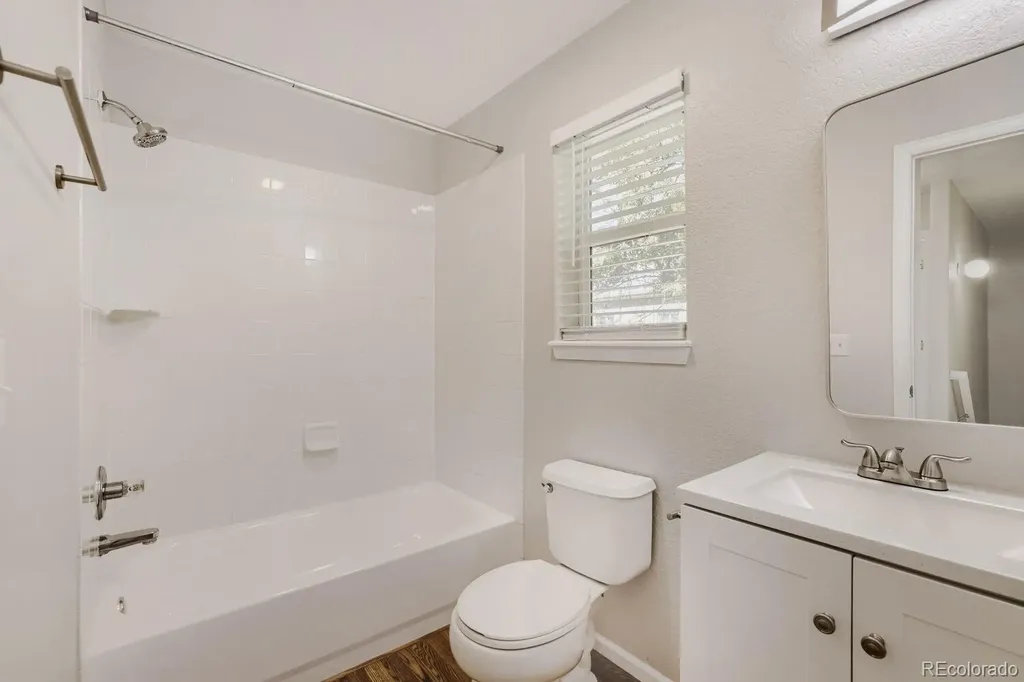 2493 Eaton Street Edgewater CO 80214