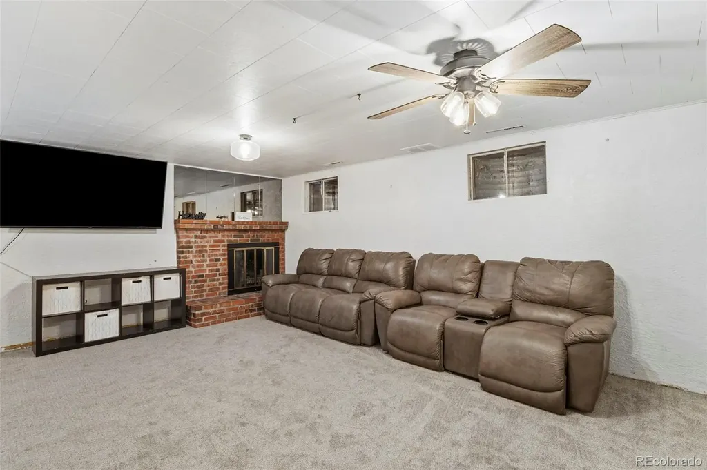 2327 Condor Street Colorado Springs CO 80909