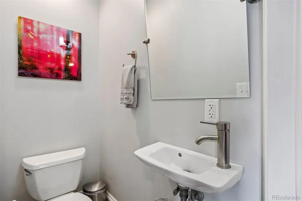 1437 Columbine Street Denver CO 80206
