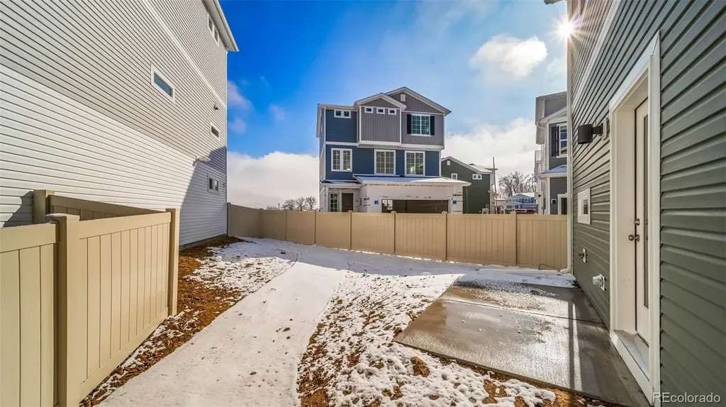 3407 Pearwood Drive Johnstown CO 80534
