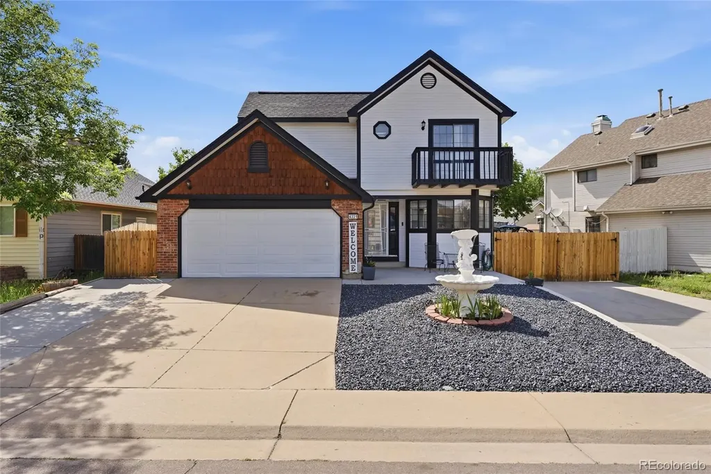 4331 Del Rio Court Denver CO 80239