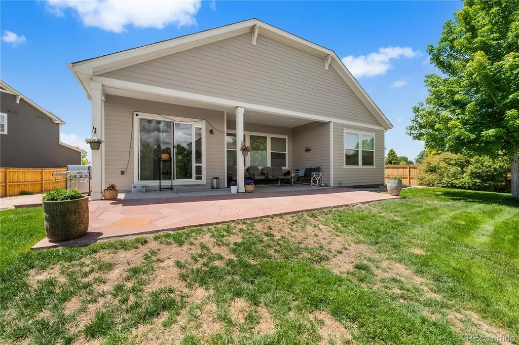 768 Sandpoint Drive Longmont CO 80504