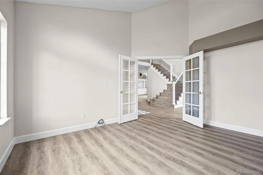 5807 S Espana Street Aurora CO 80015