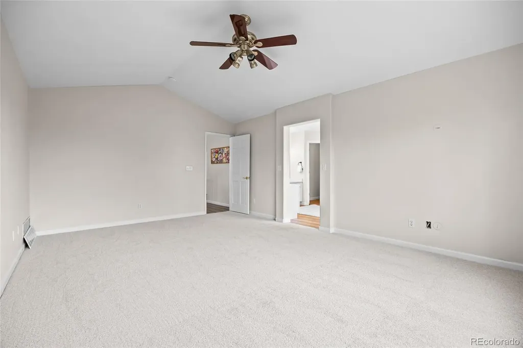 5807 S Espana Street Aurora CO 80015