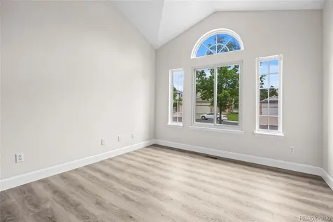5807 S Espana Street Aurora CO 80015