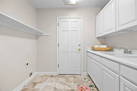 5807 S Espana Street Aurora CO 80015
