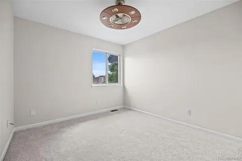 5807 S Espana Street Aurora CO 80015