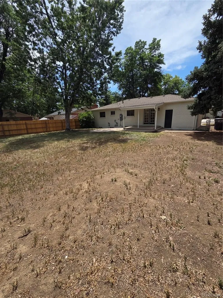 3282 S Vrain Street Denver CO 80236