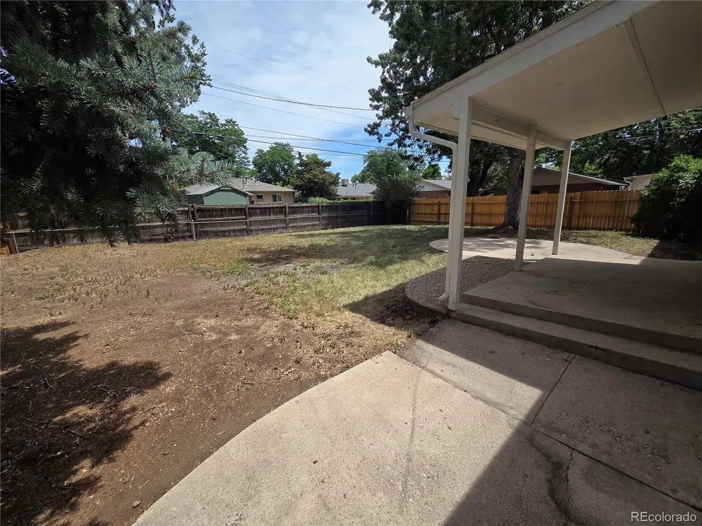 3282 S Vrain Street Denver CO 80236