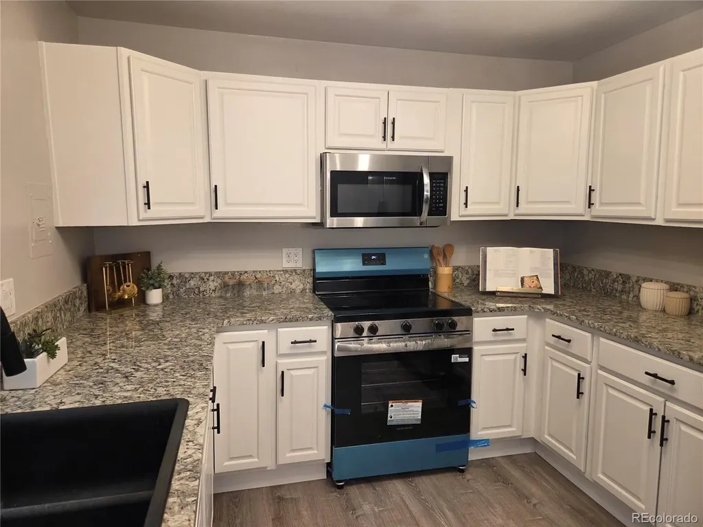 3282 S Vrain Street Denver CO 80236