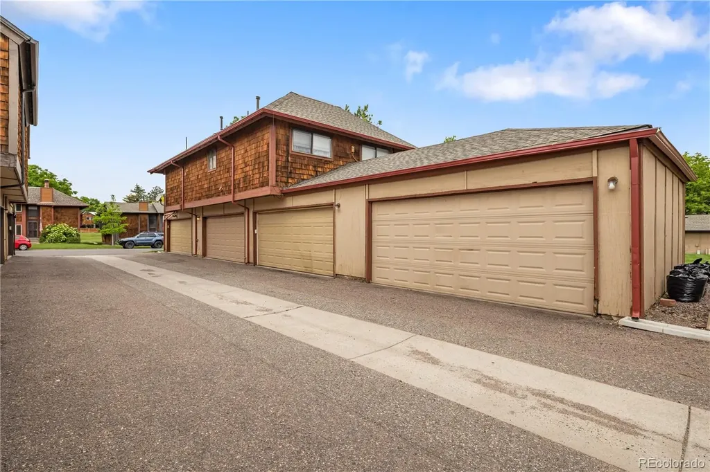 1264 S Crystal Way Aurora CO 80012