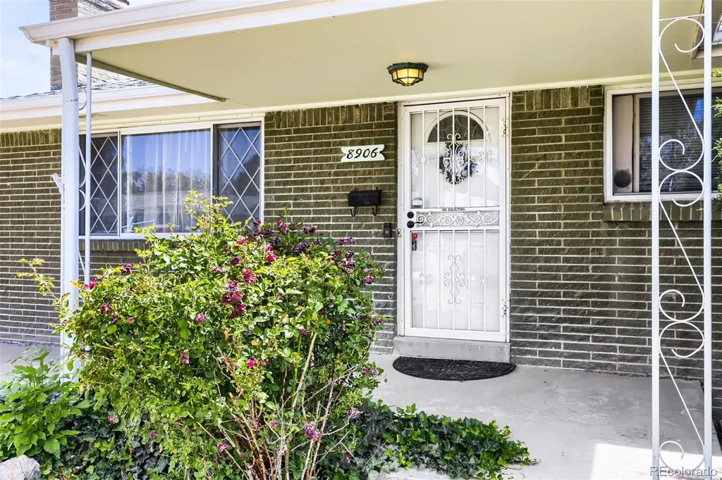 8906 Oakwood Street Westminster CO 80031