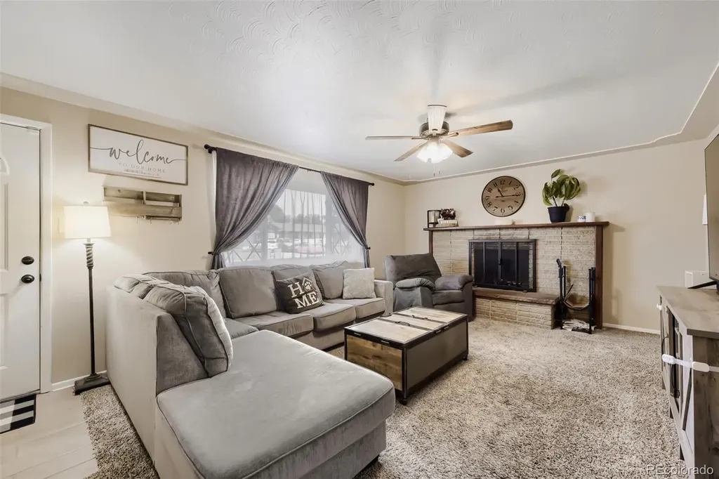 8906 Oakwood Street Westminster CO 80031