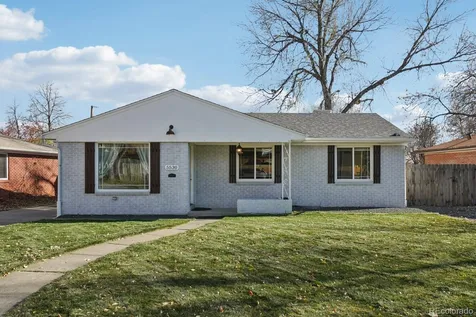 5530 Holland Drive Arvada CO 80002