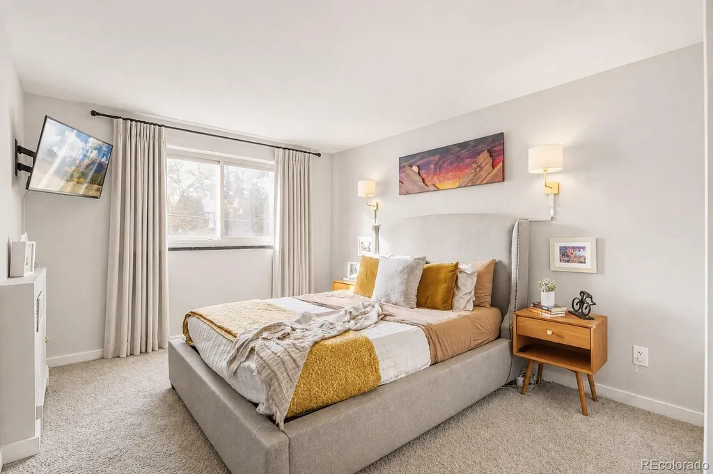 1243 N Gaylord Street Denver CO 80206