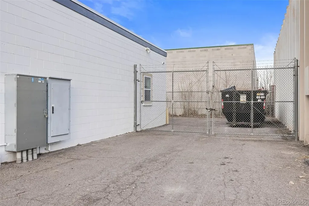 4905 E 41st Avenue Denver CO 80216