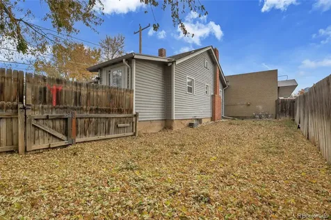 5687 S Foresthill Street Littleton CO 80120