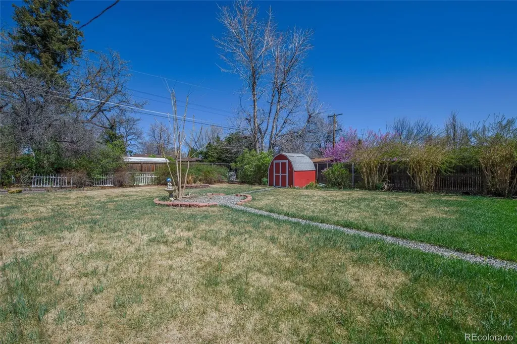 8165 W 17th Avenue Lakewood CO 80214