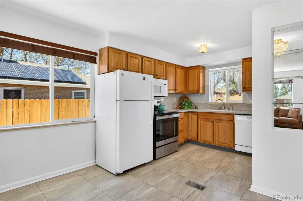 8165 W 17th Avenue Lakewood CO 80214