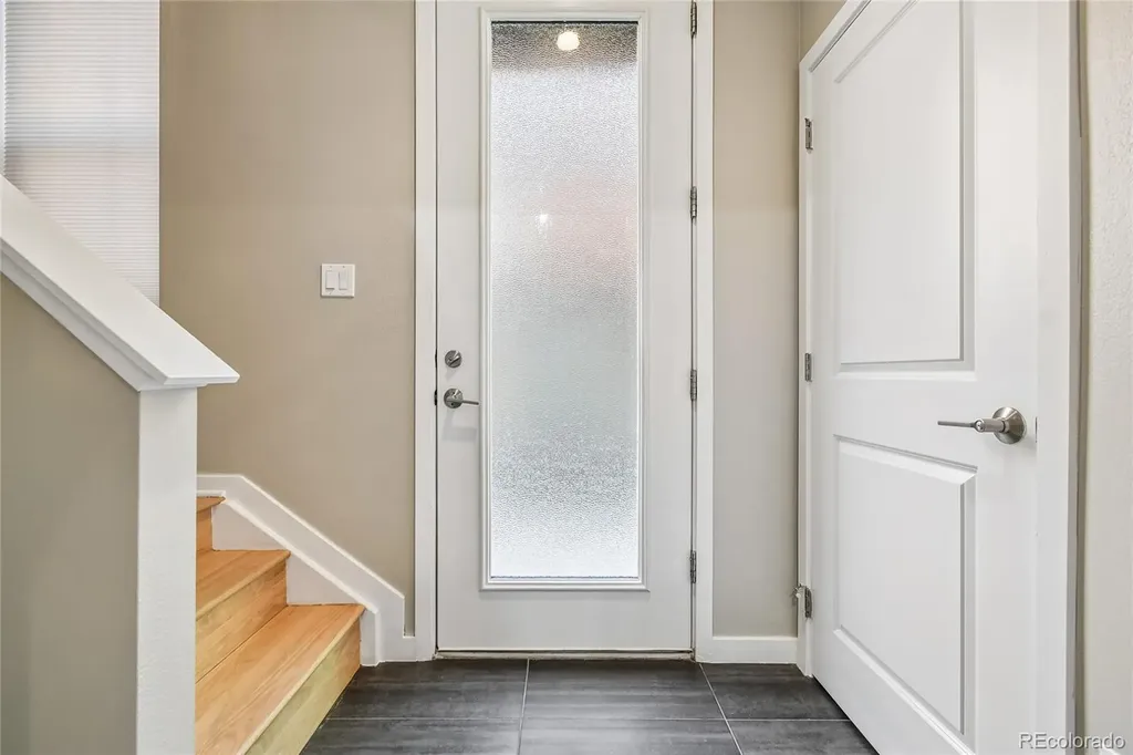 2327 Glenarm Place Denver CO 80205