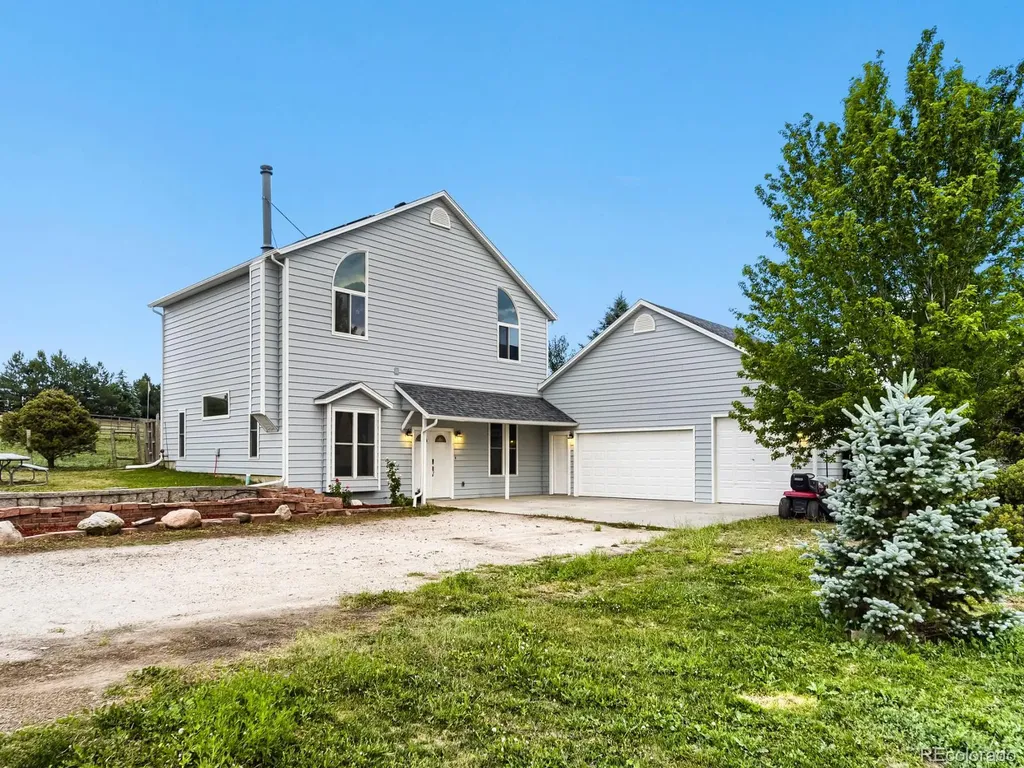 8370 Midsummer Lane Elizabeth CO 80107