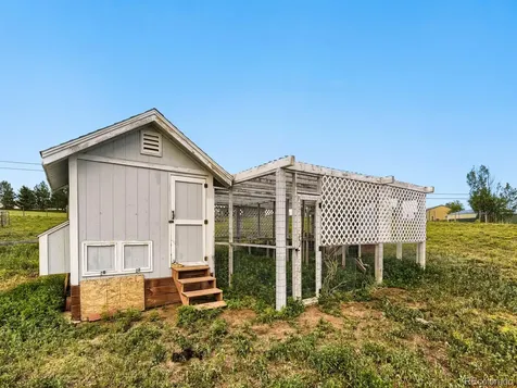 8370 Midsummer Lane Elizabeth CO 80107