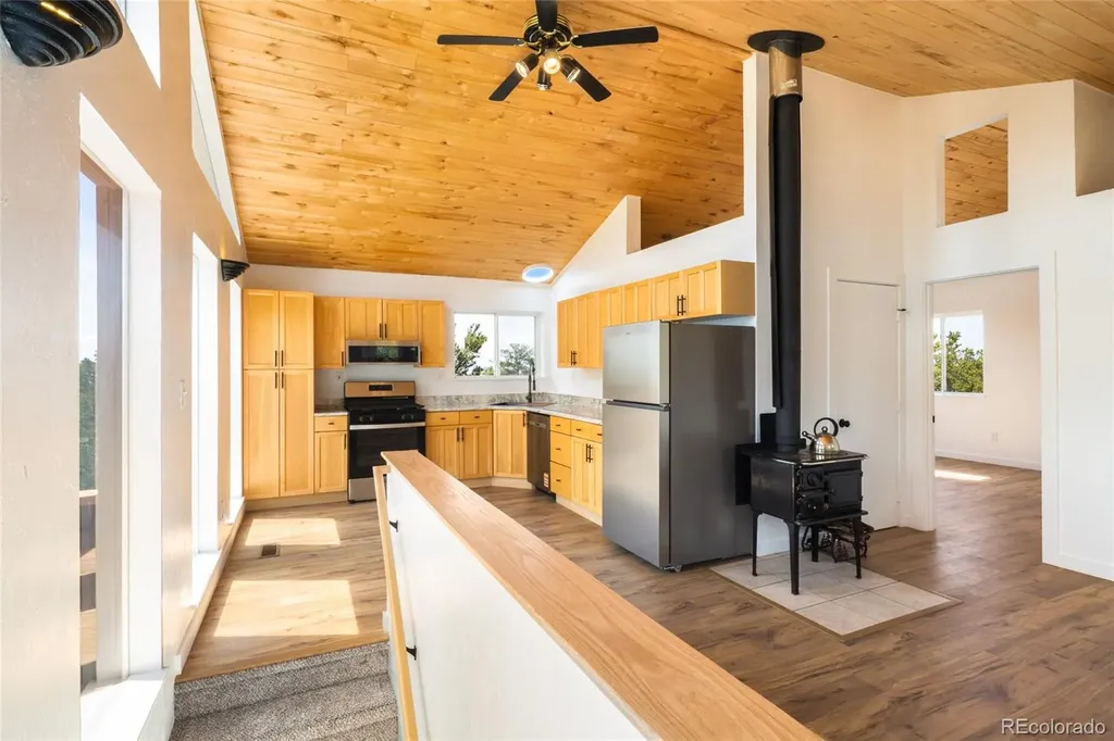 1477 E Badger Road Crestone CO 81131