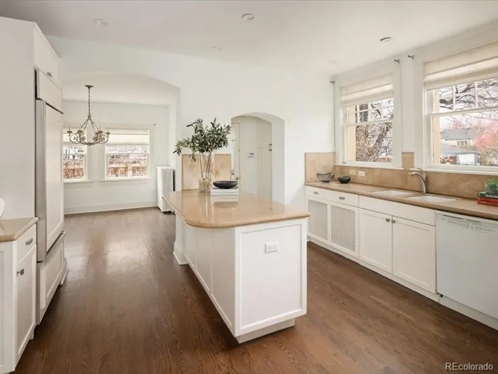 199 Lafayette Street Denver CO 80218
