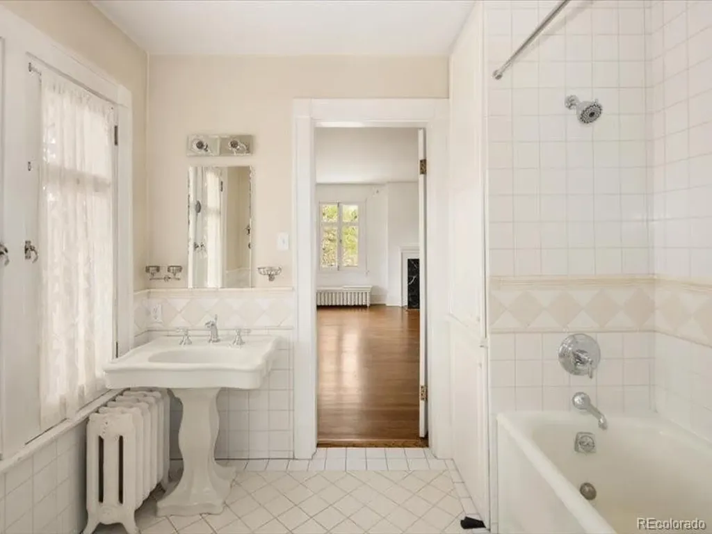 199 Lafayette Street Denver CO 80218