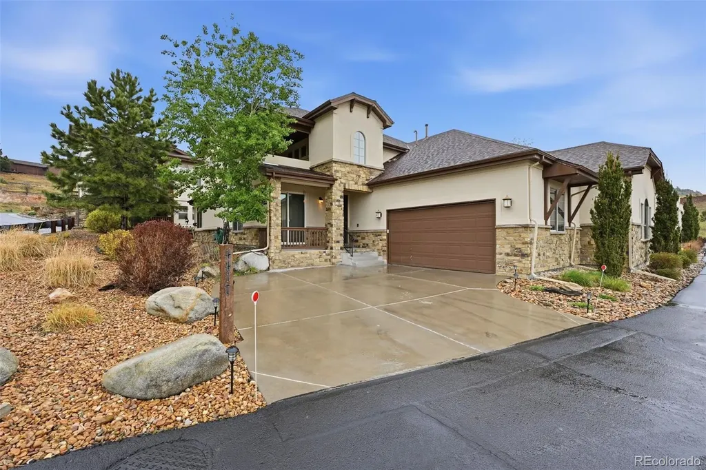 4417 Echo Court Larkspur CO 80118