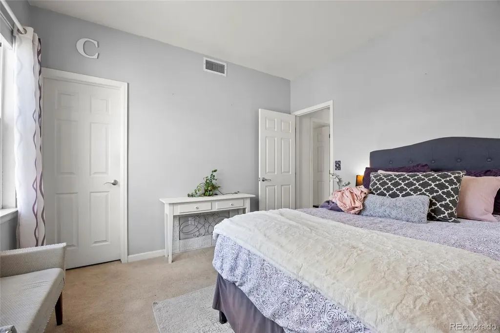 7454 E 28 Avenue Denver CO 80238