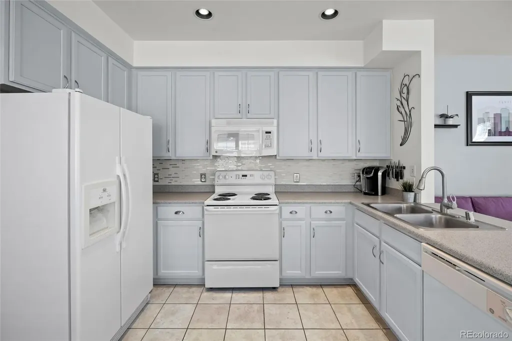 7454 E 28 Avenue Denver CO 80238