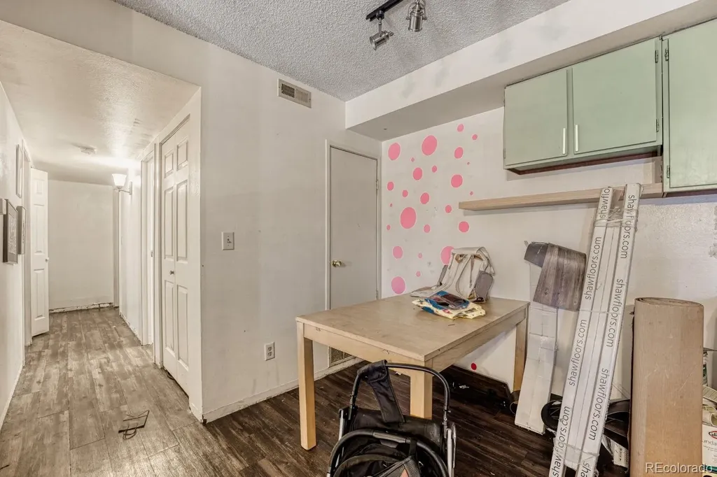 1893 S Pitkin Street Aurora CO 80017