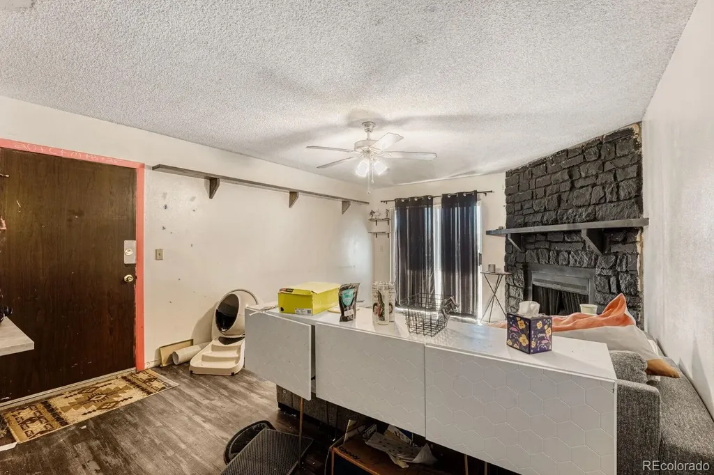 1893 S Pitkin Street Aurora CO 80017
