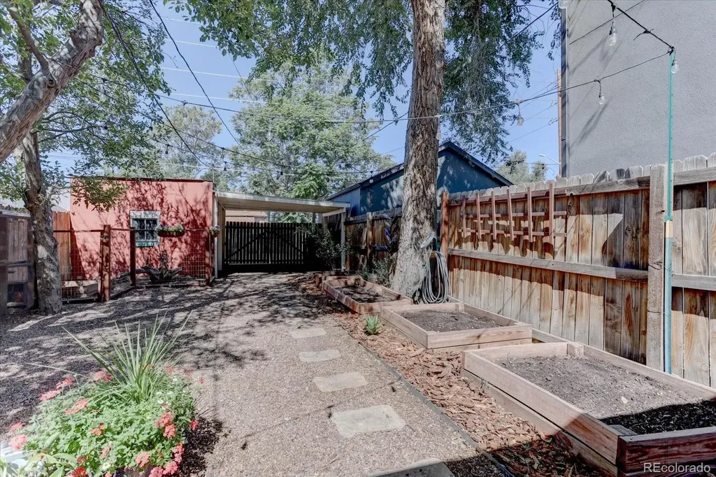 3653 N High Street Denver CO 80205