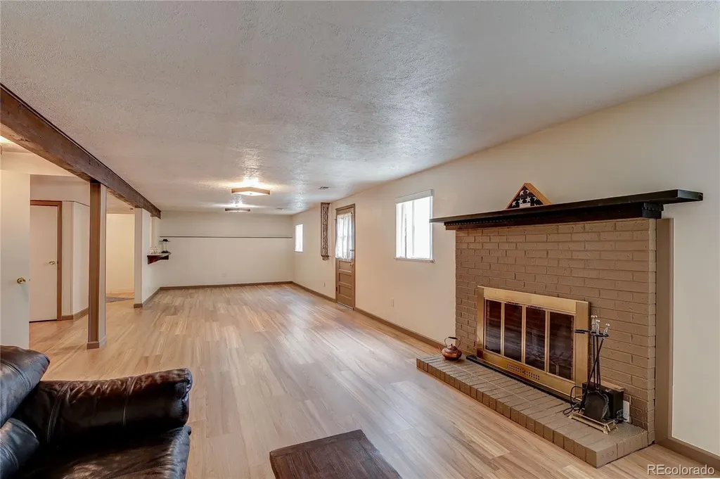 9324 W Colorado Avenue Lakewood CO 80232