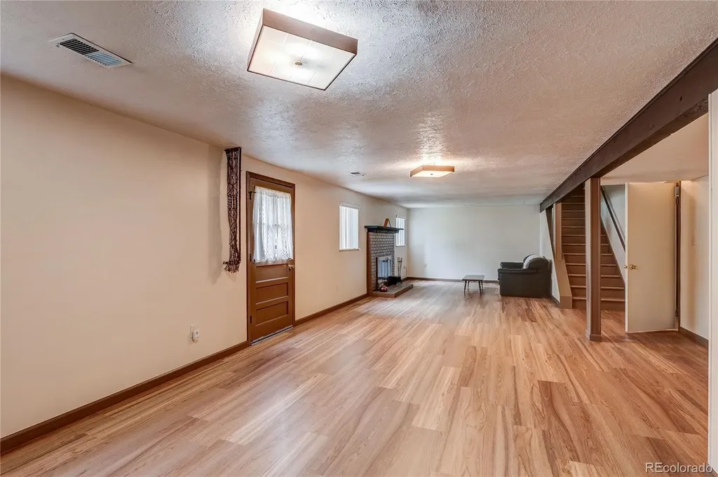 9324 W Colorado Avenue Lakewood CO 80232