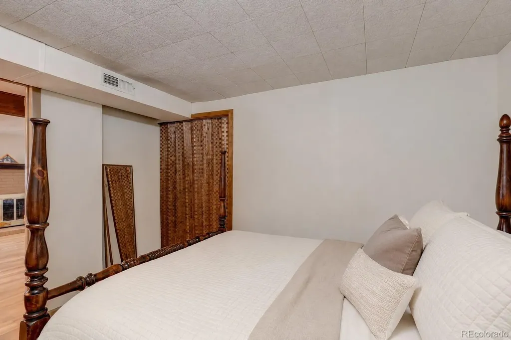 9324 W Colorado Avenue Lakewood CO 80232