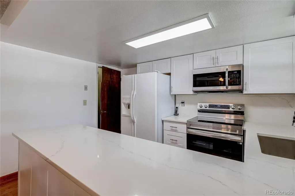 9324 W Colorado Avenue Lakewood CO 80232