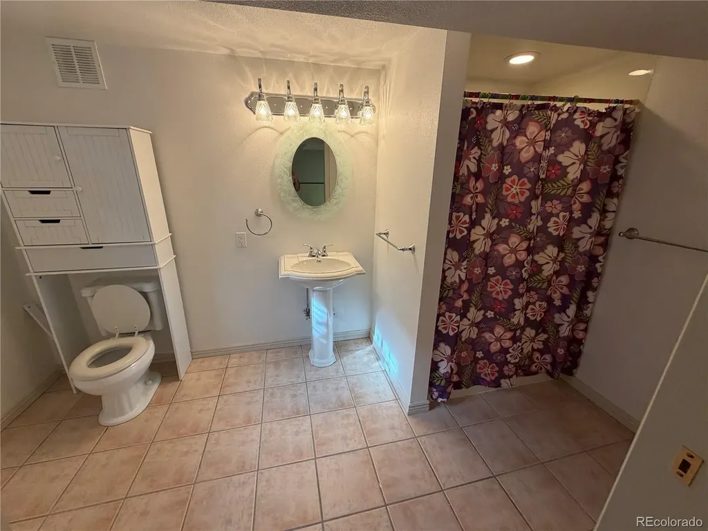 9984 W Maryland Drive Lakewood CO 80232