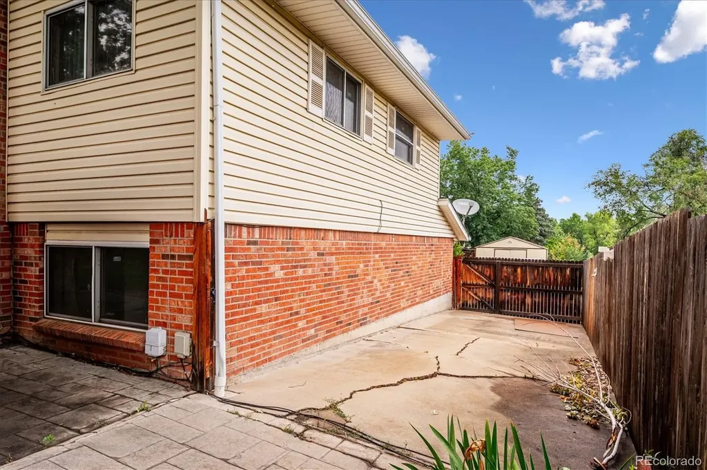9984 W Maryland Drive Lakewood CO 80232