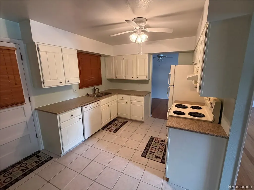 9984 W Maryland Drive Lakewood CO 80232