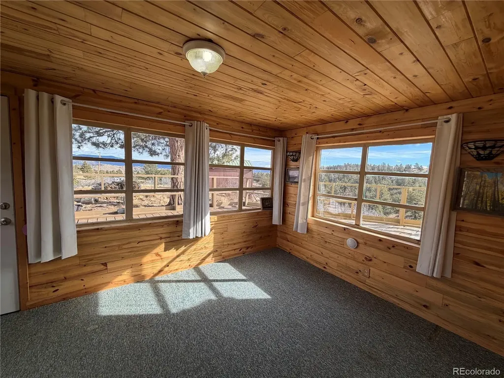 587 Willow Street Hartsel CO 80449