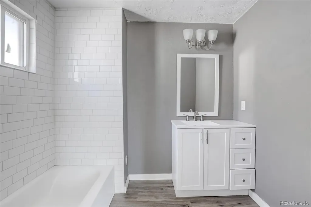 6510 E 74th Place Commerce City CO 80022