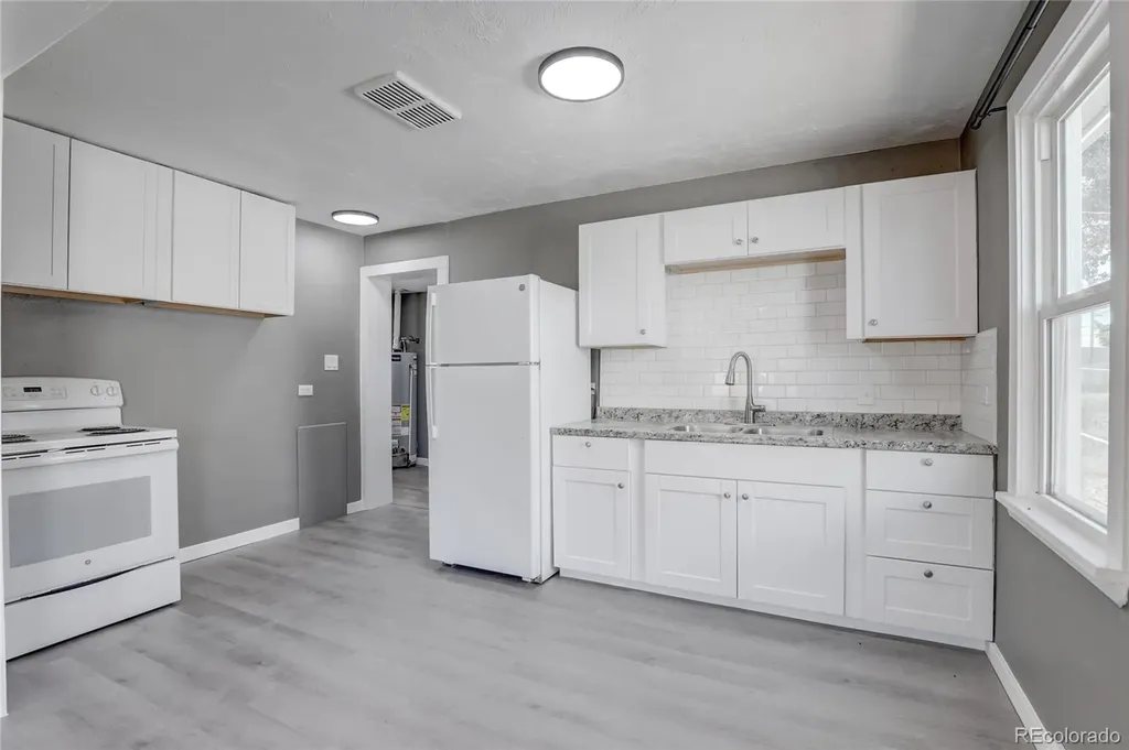 6510 E 74th Place Commerce City CO 80022