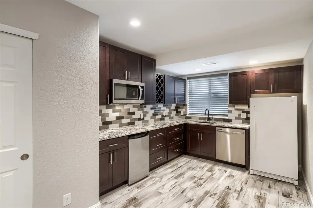 10368 Fairlawn Trail Highlands Ranch CO 80130