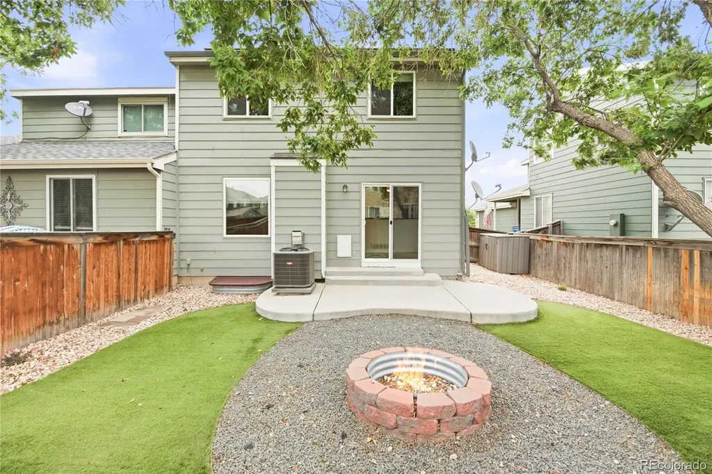9687 Eagle Creek Parkway Commerce City CO 80022