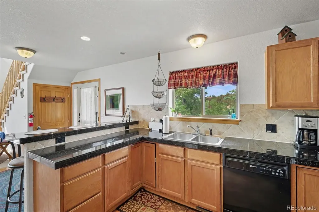 541 Warpath Road Jefferson CO 80456