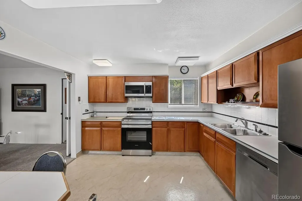 9295 E Center Avenue Denver CO 80247